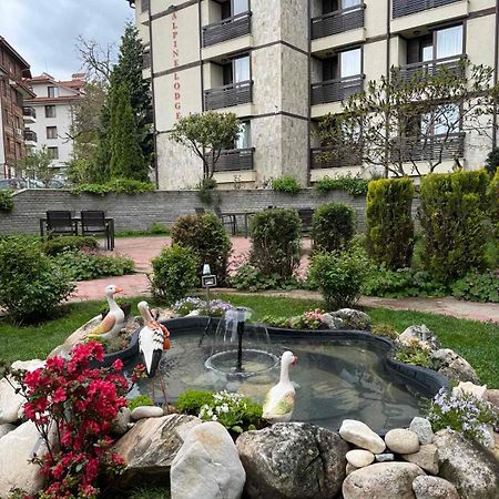 Alpine Lodge Bansko Apartments Ngoại thất bức ảnh