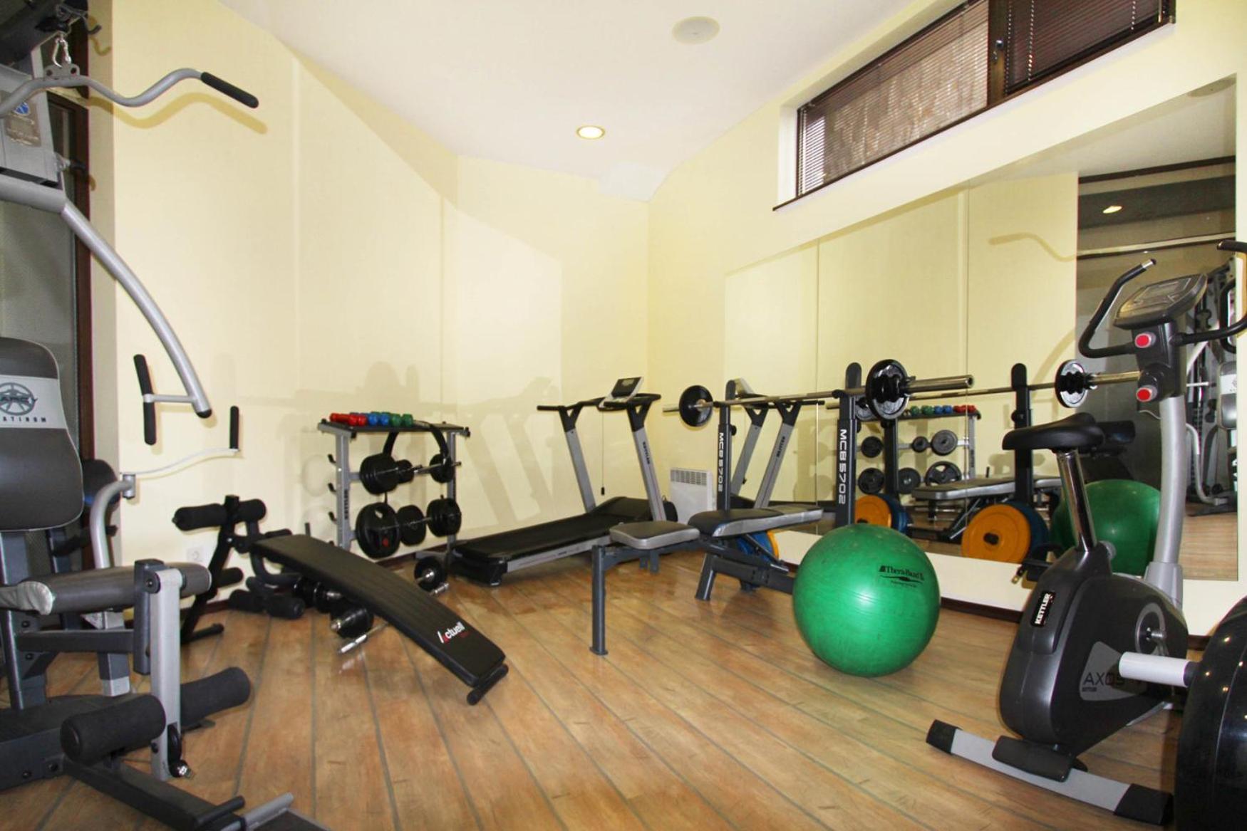 Alpine Lodge Bansko Apartments Ngoại thất bức ảnh