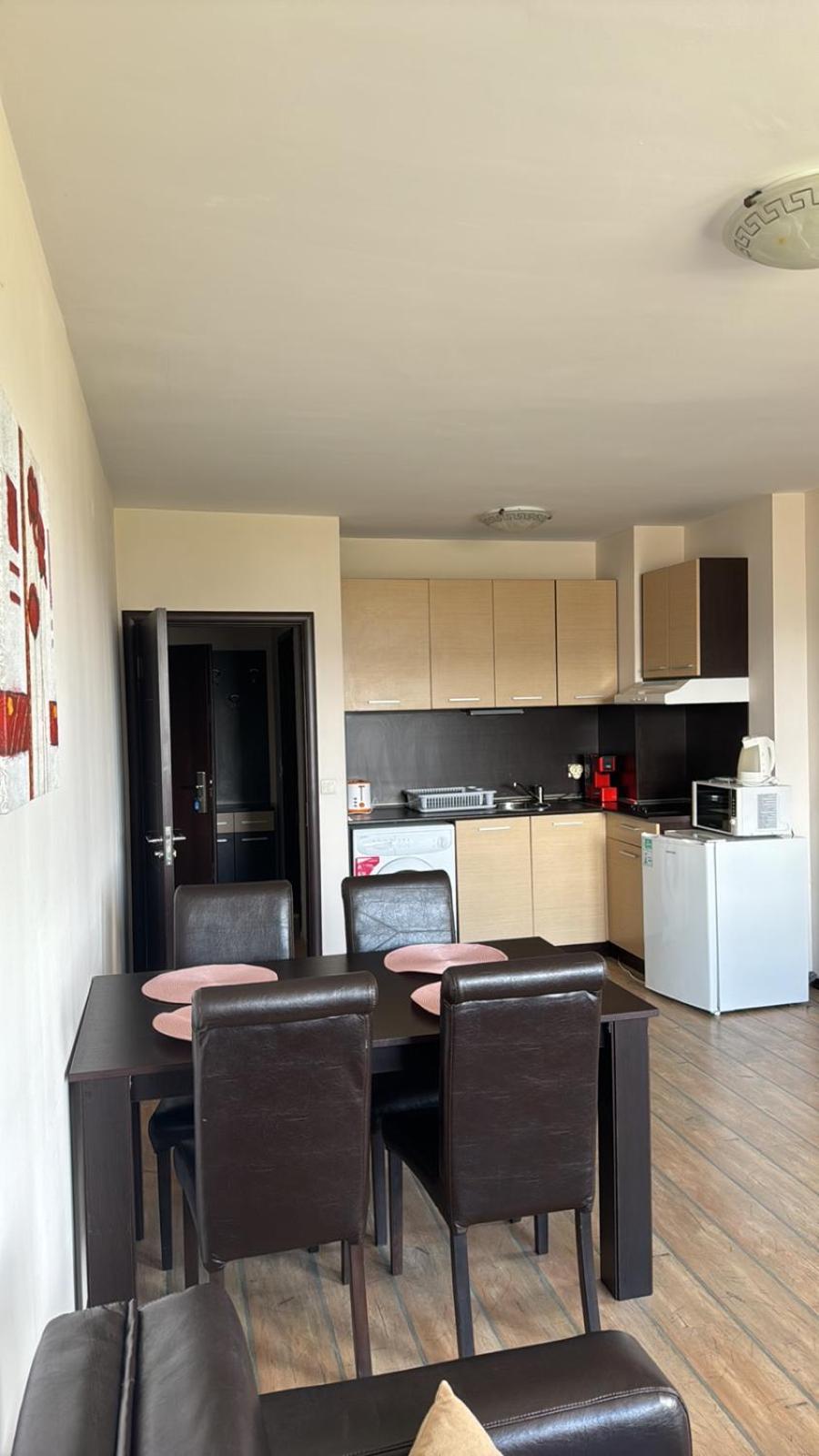 Alpine Lodge Bansko Apartments Ngoại thất bức ảnh